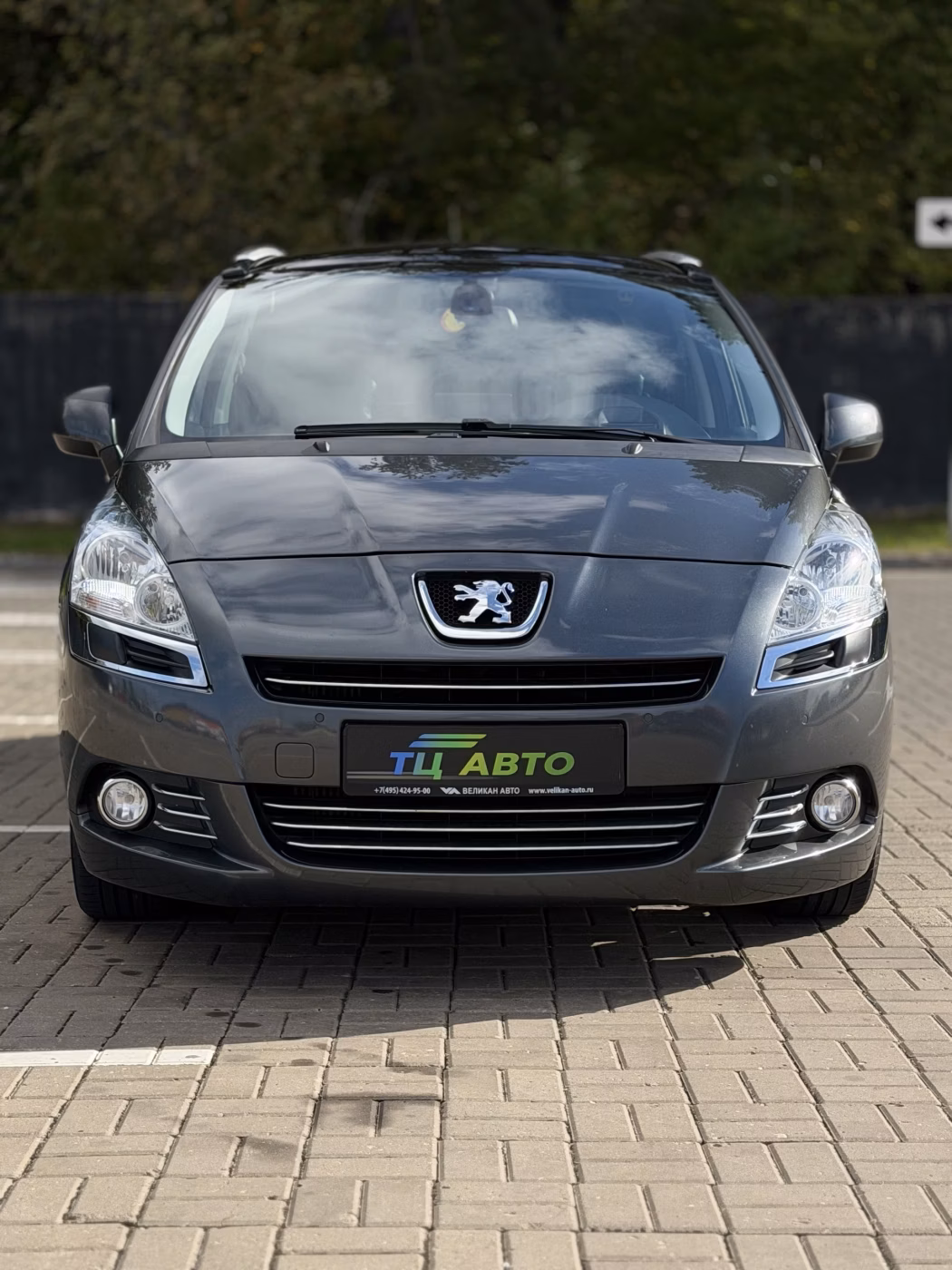 Peugeot 5008 фото 4