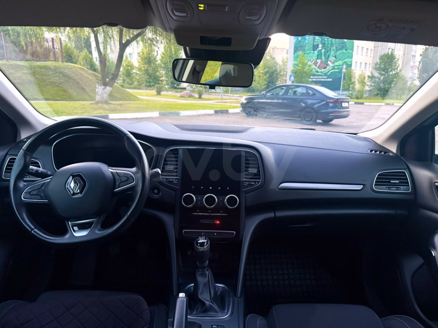 Renault Megane фото 5