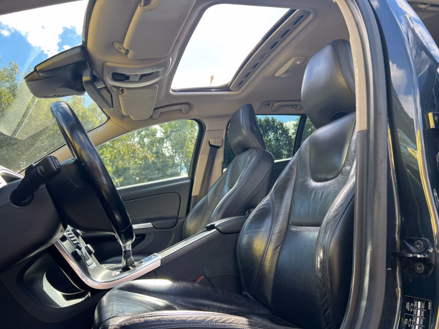 Volvo V60 фото 17