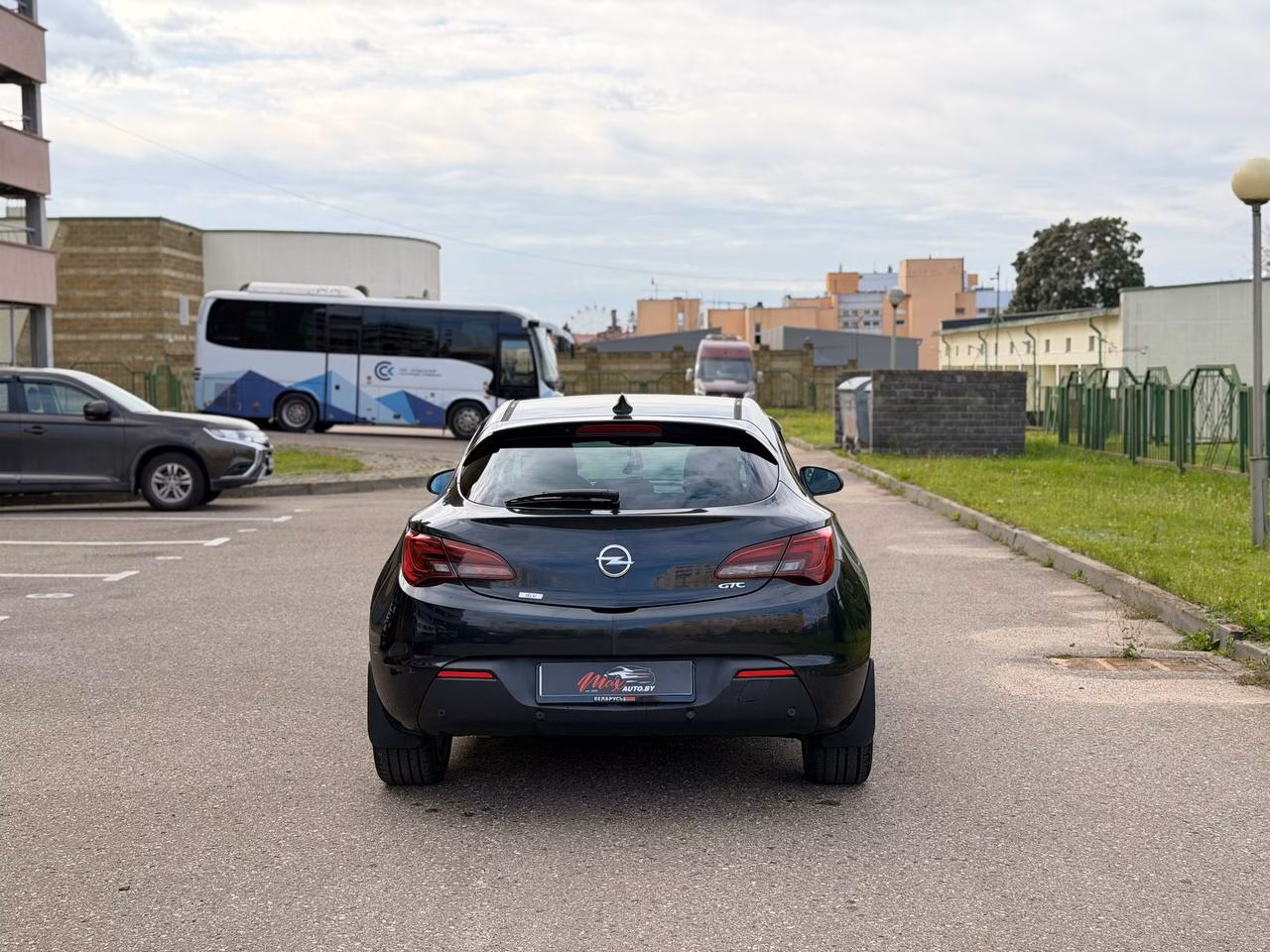 Opel Astra фото 7