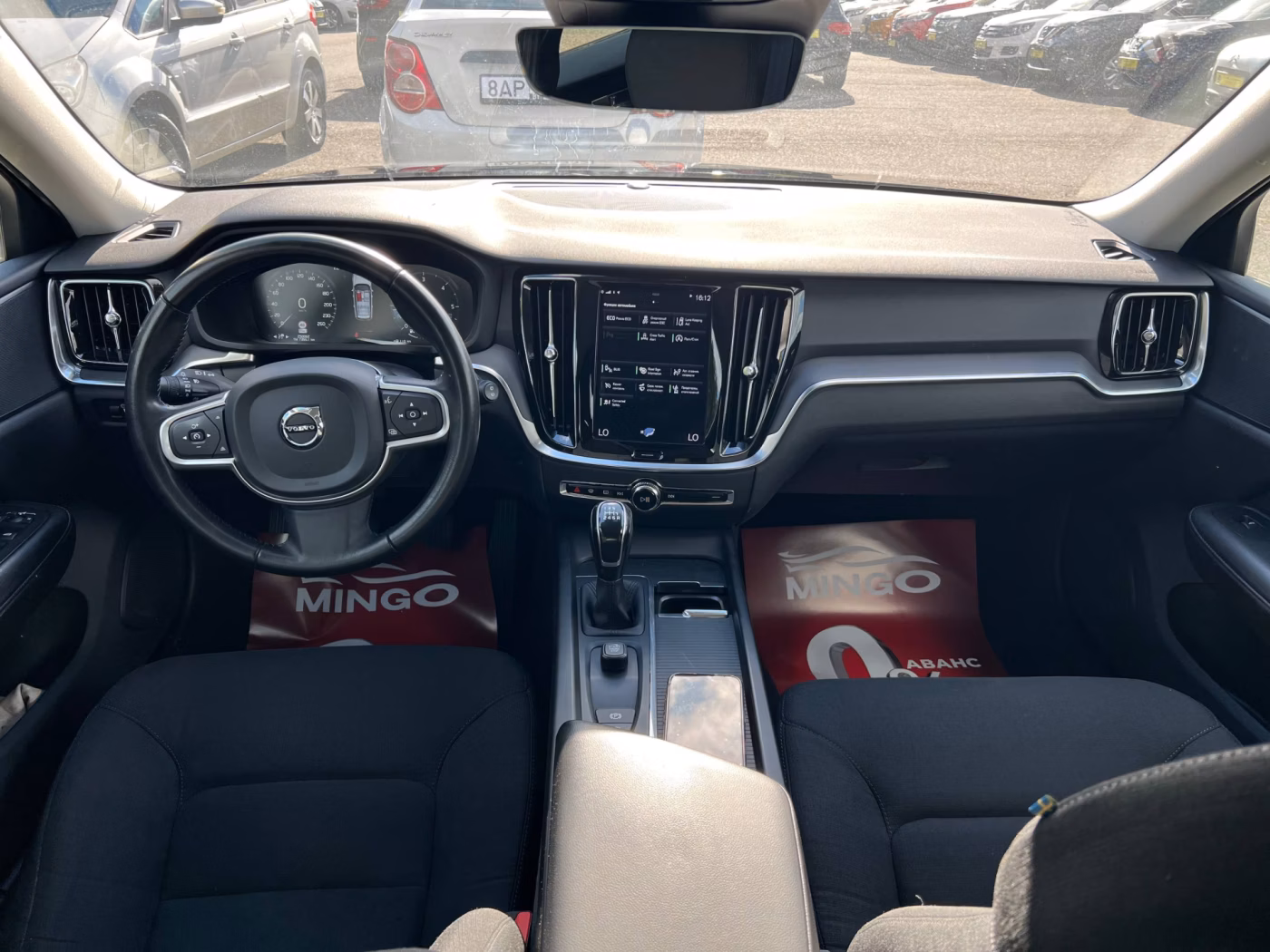 Volvo V60 фото 12