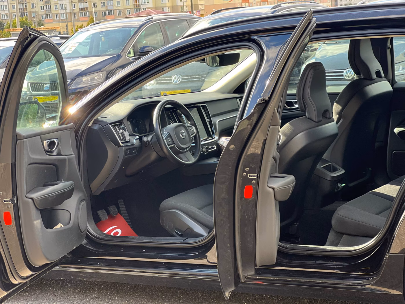 Volvo V60 фото 17