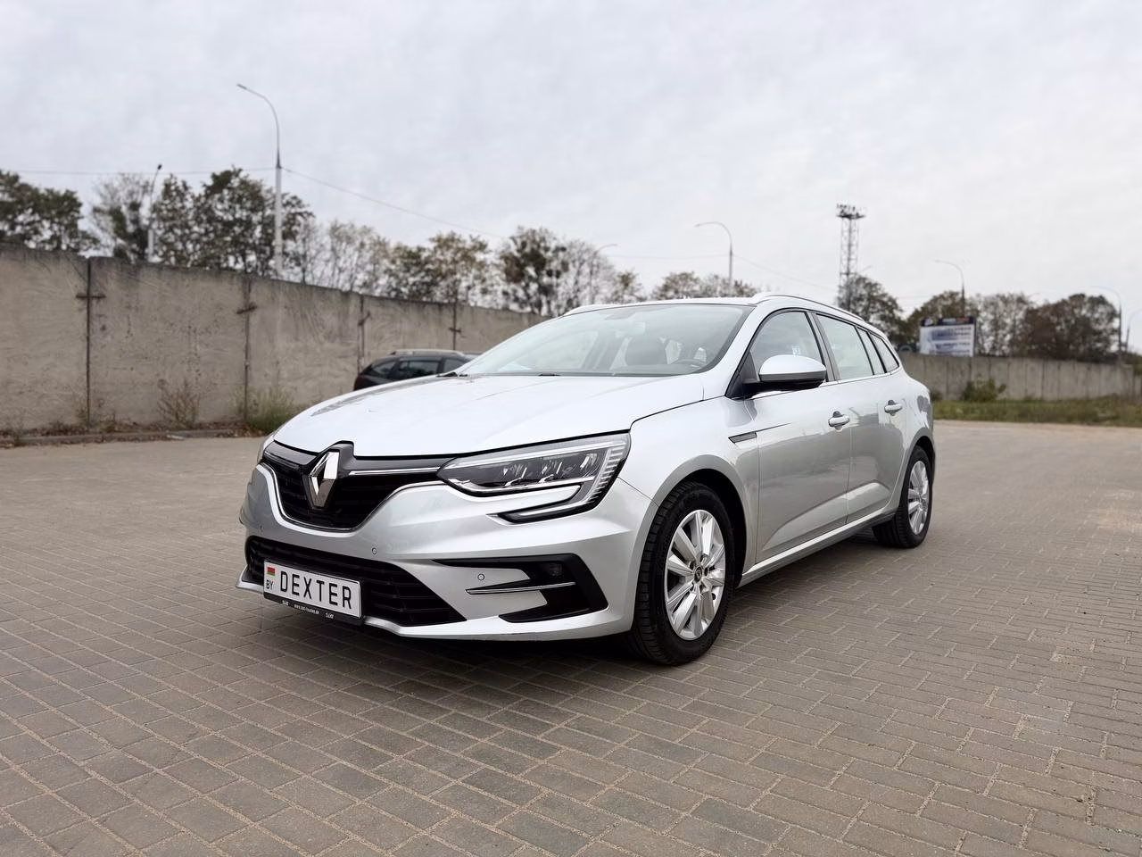 Renault Megane фото 2