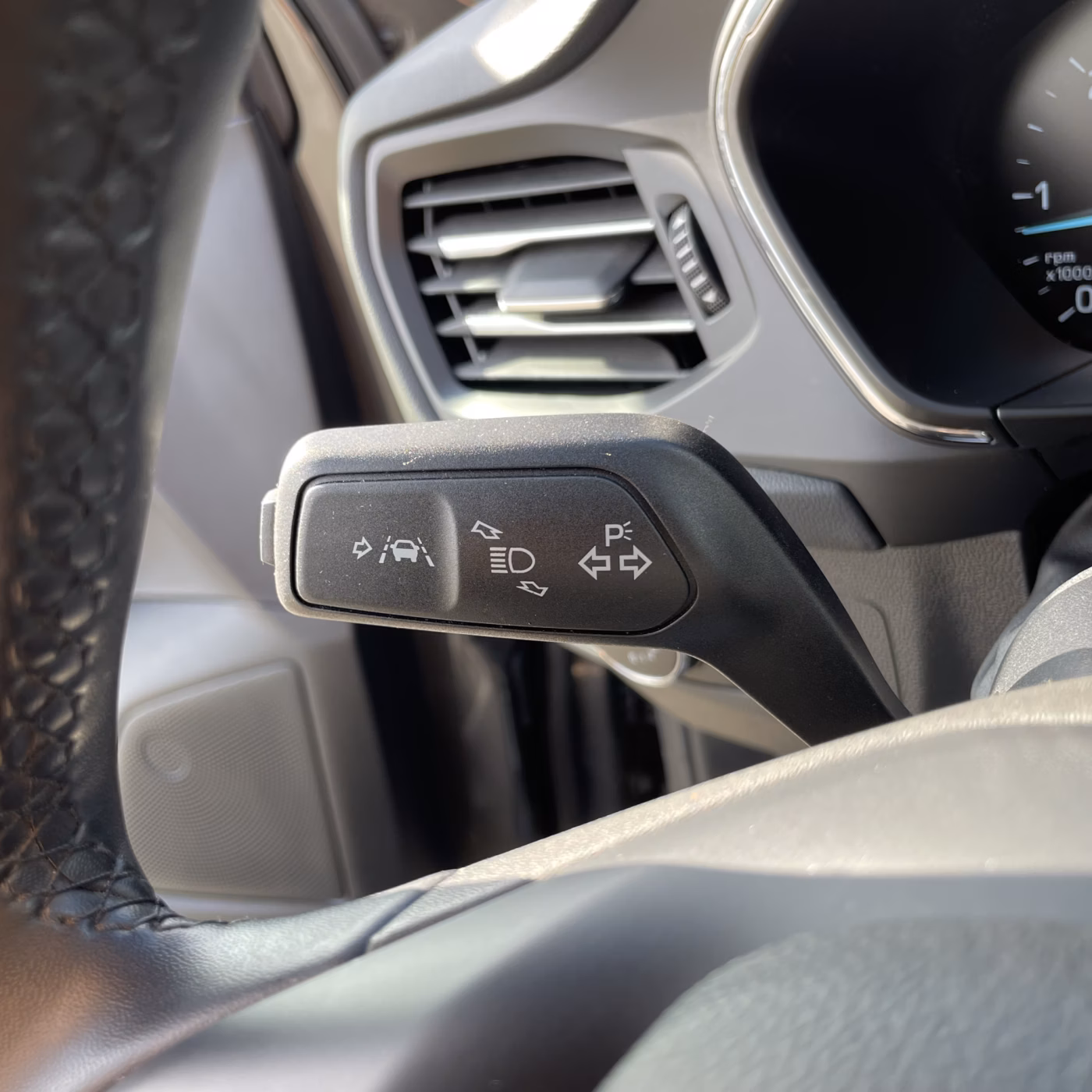 Ford Focus фото 16