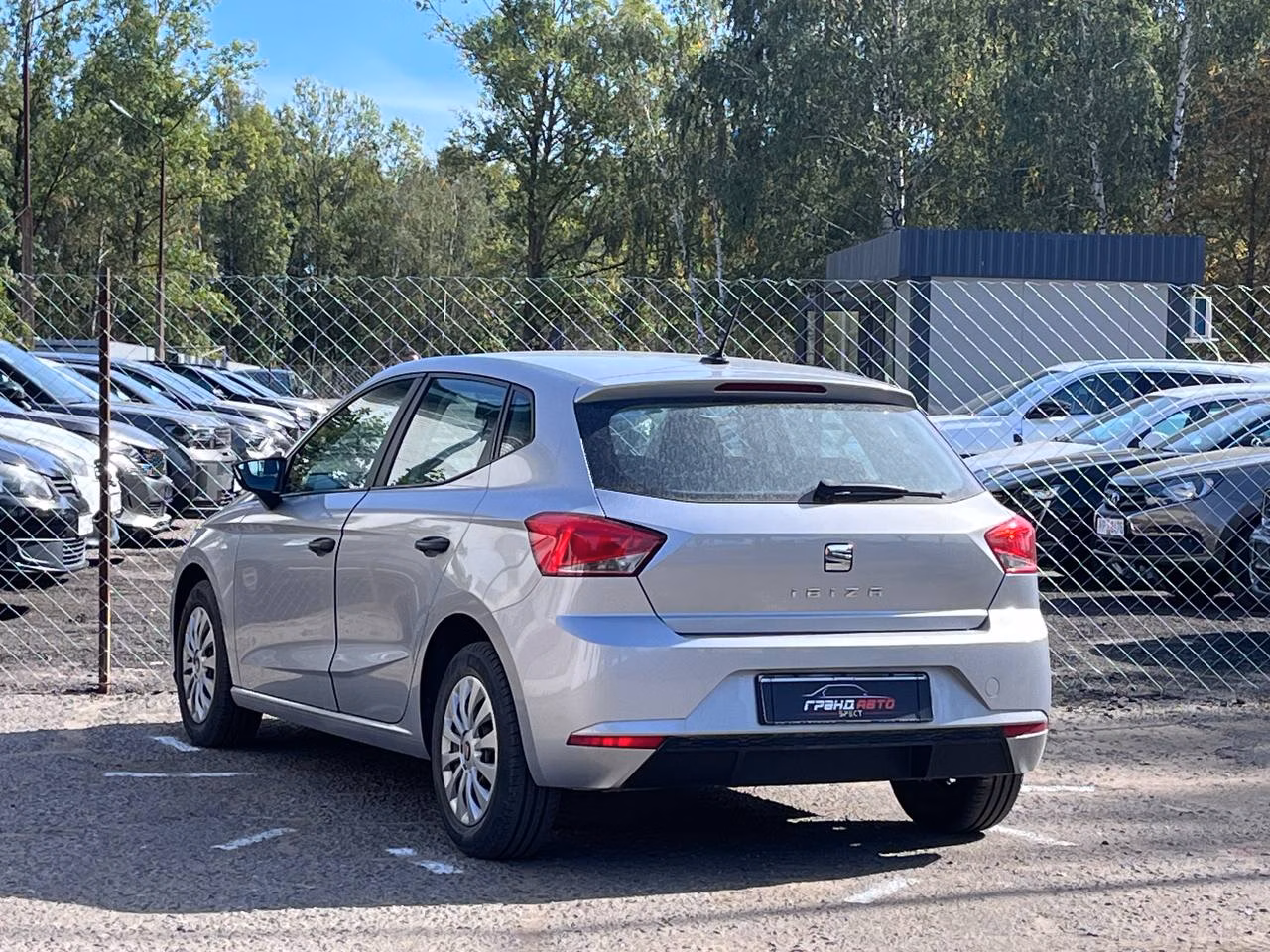 SEAT Ibiza фото 3