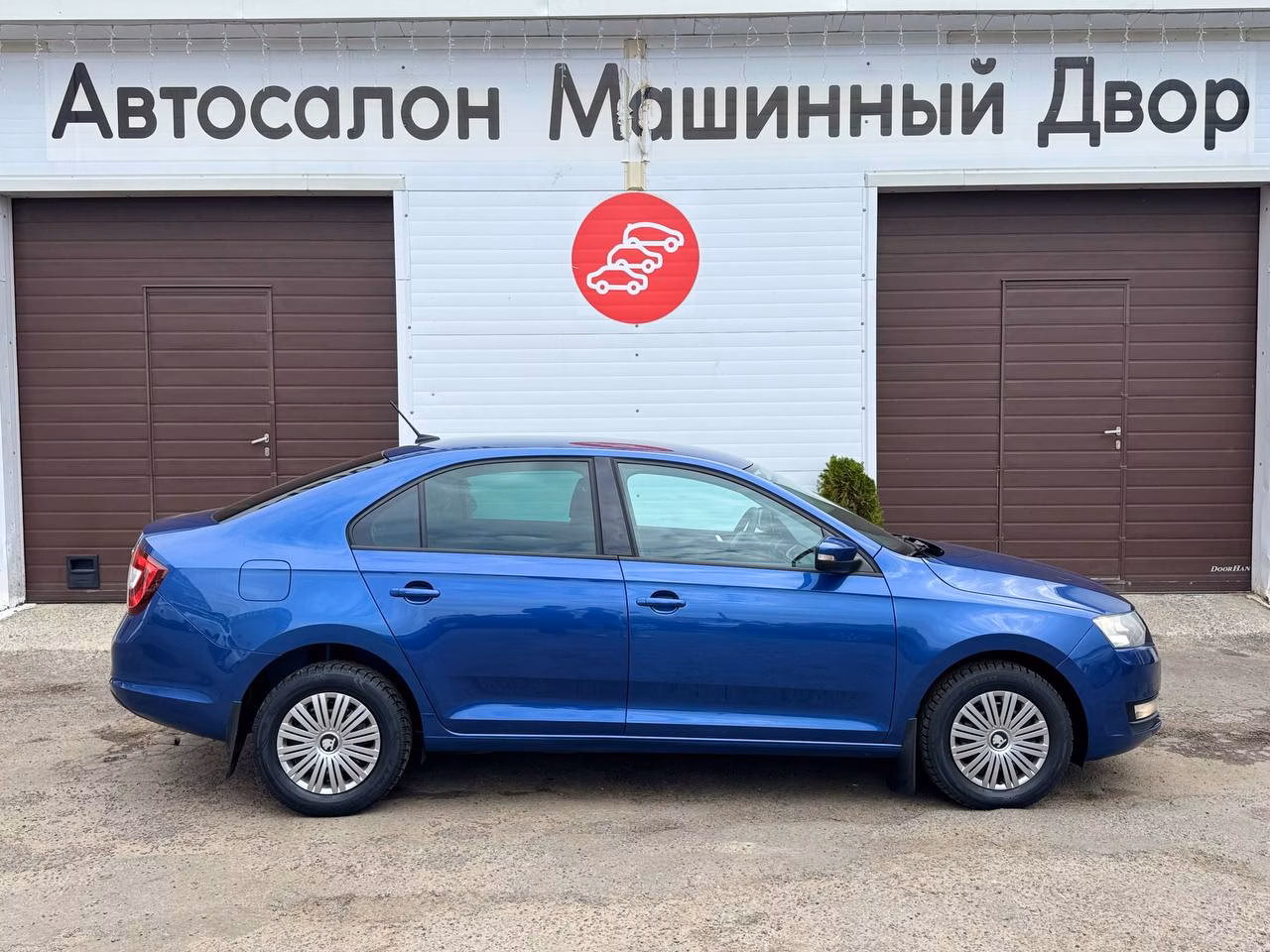 Skoda Rapid фото 6