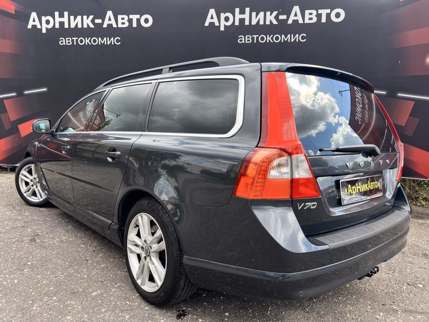 Volvo V70 фото 6