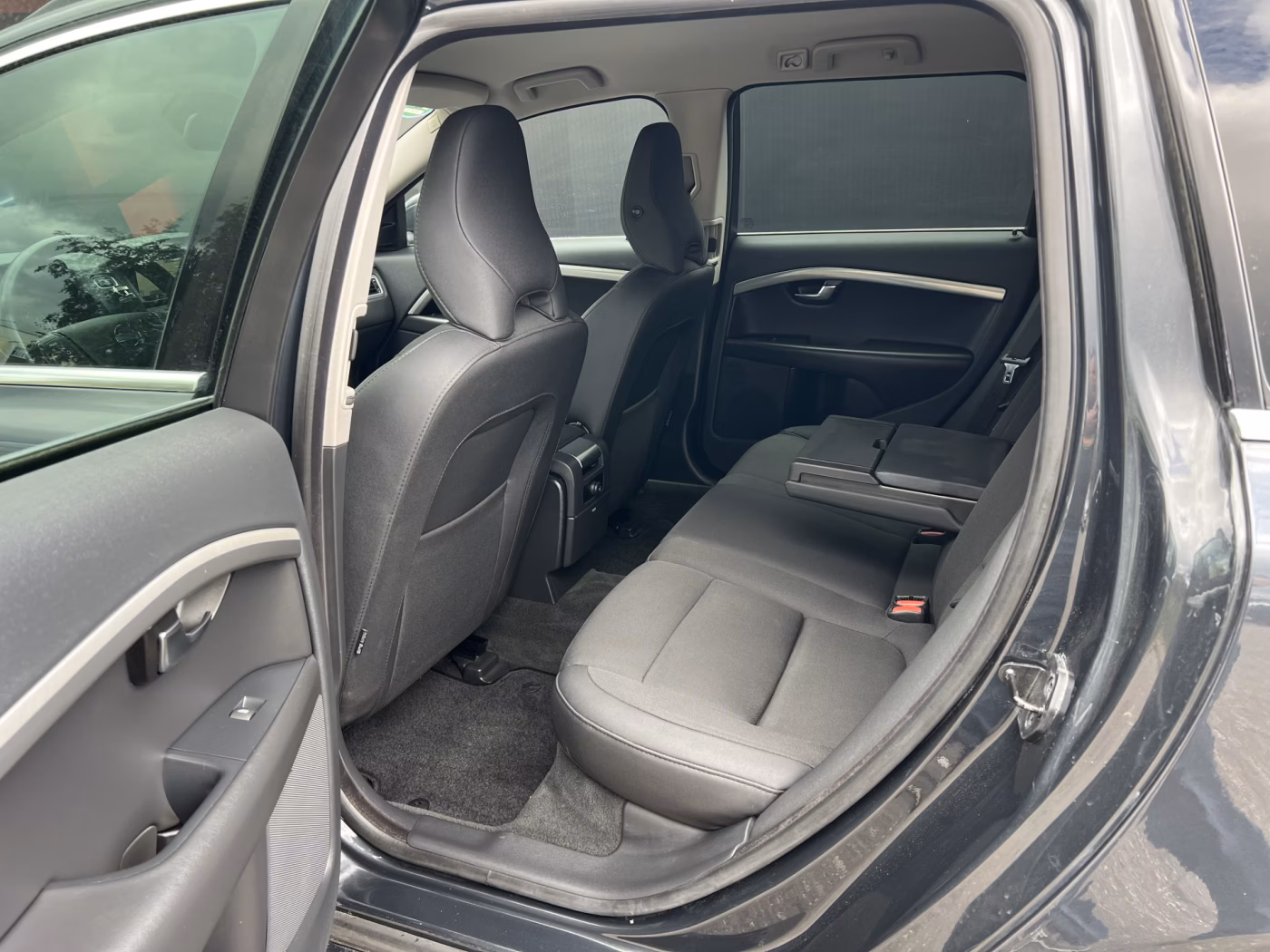 Volvo V70 фото 10