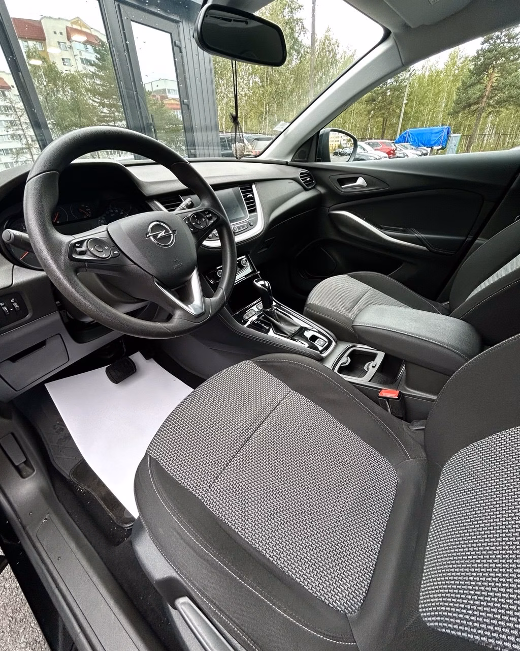 Opel Grandland X фото 10