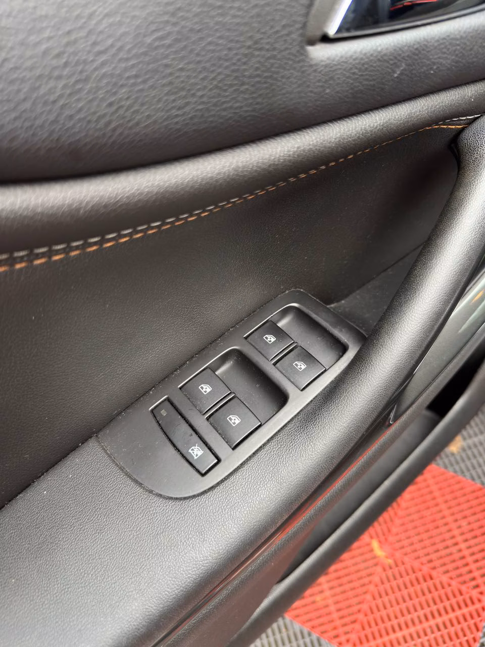 Opel Zafira фото 6