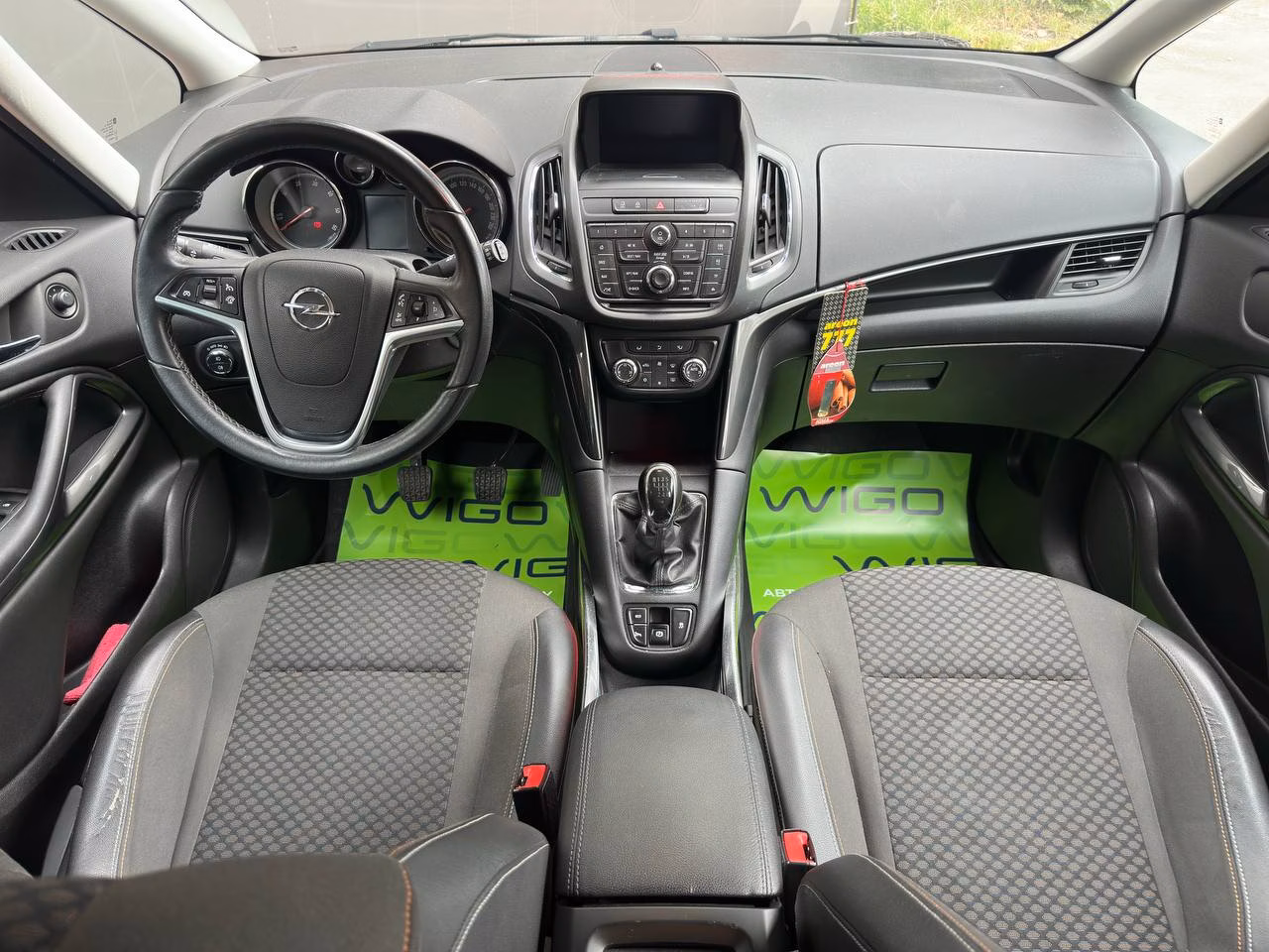Opel Zafira фото 12