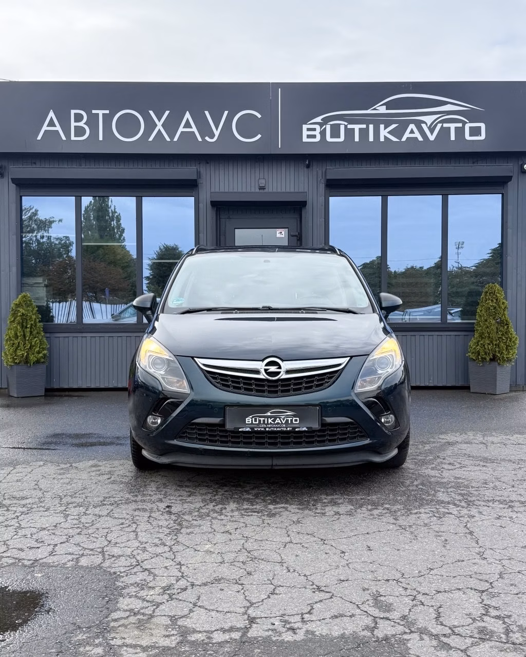 Opel Zafira фото 2