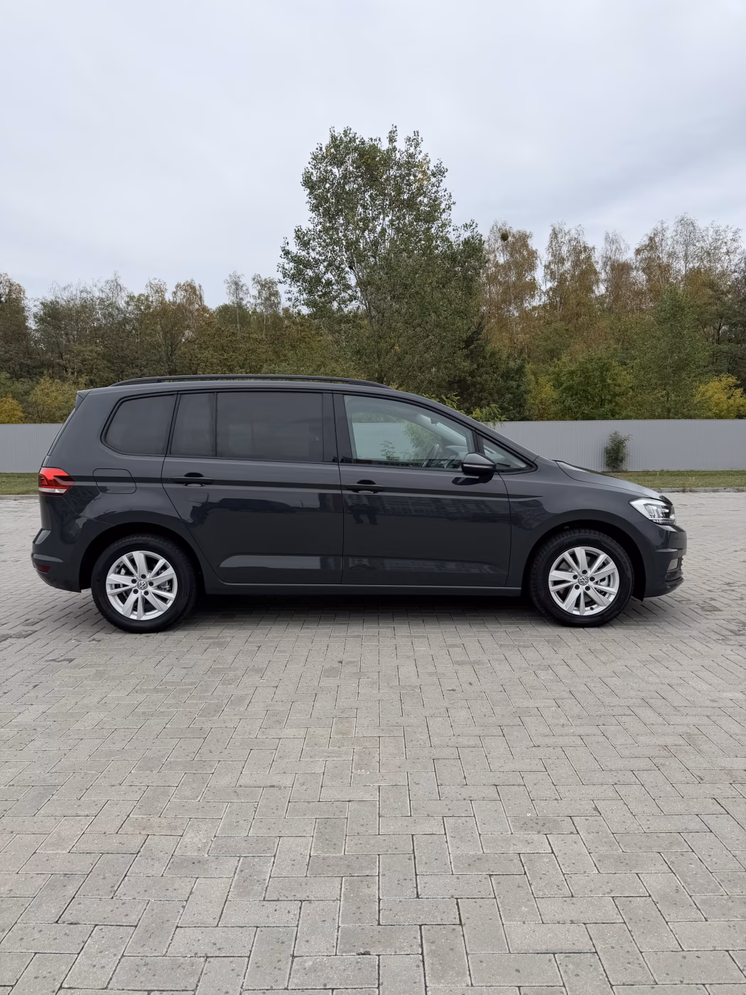Volkswagen Touran фото 3