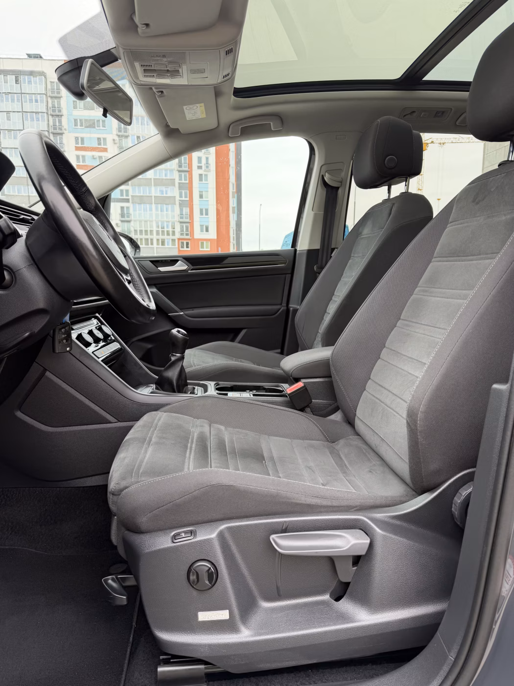 Volkswagen Touran фото 13