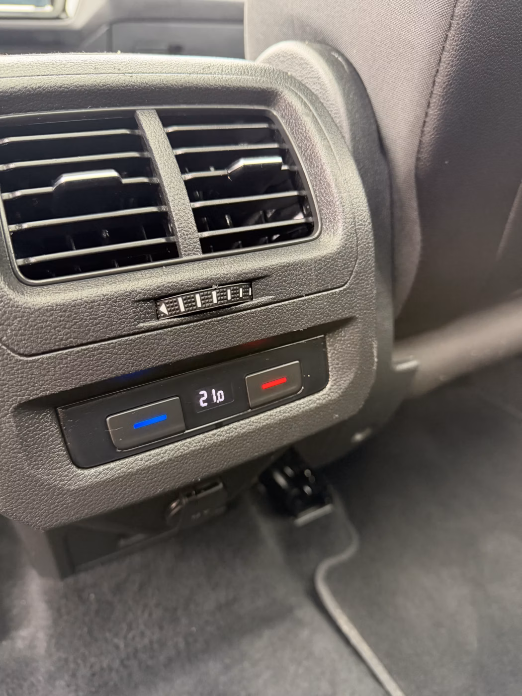 Volkswagen Touran фото 17