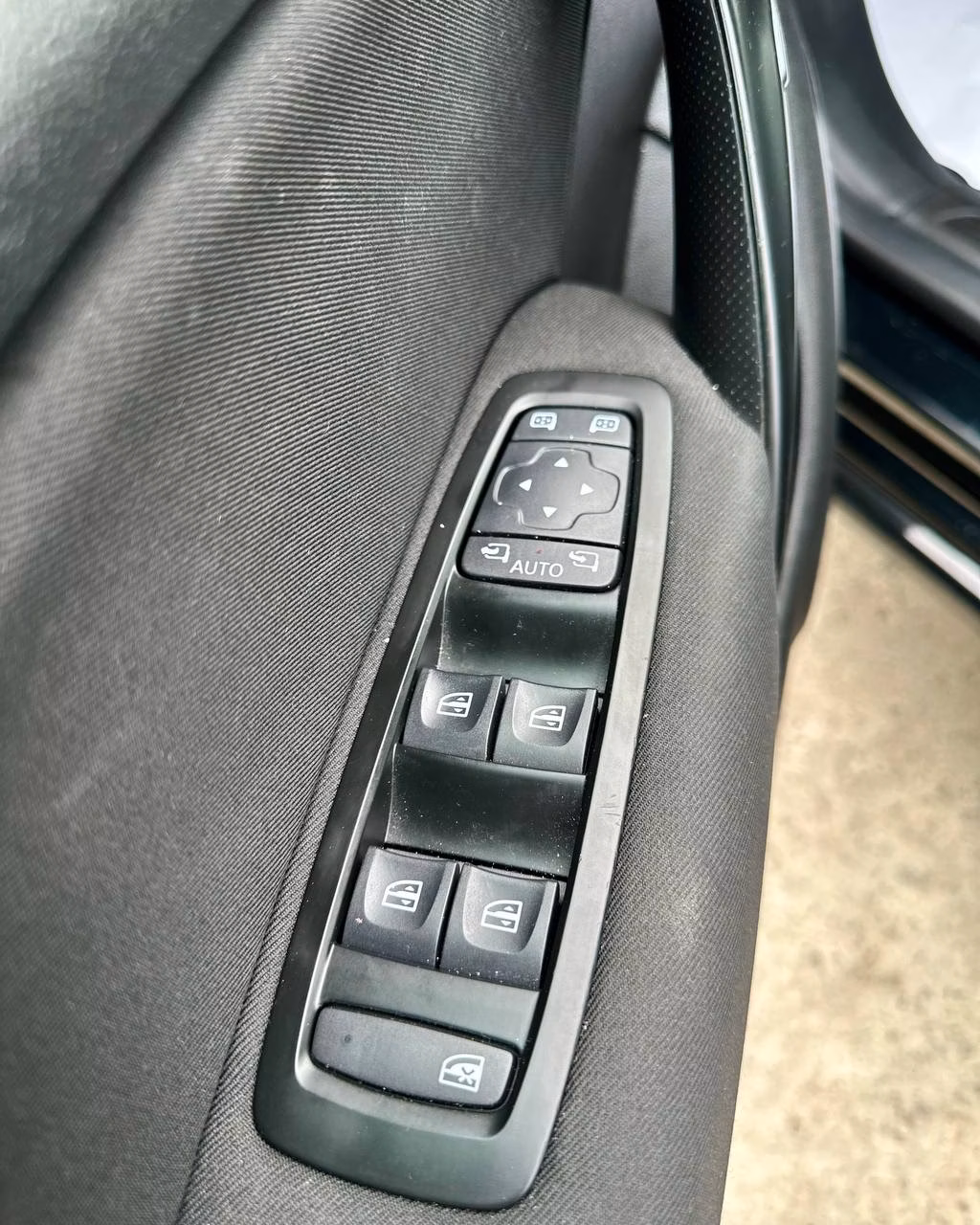 Renault Megane фото 19