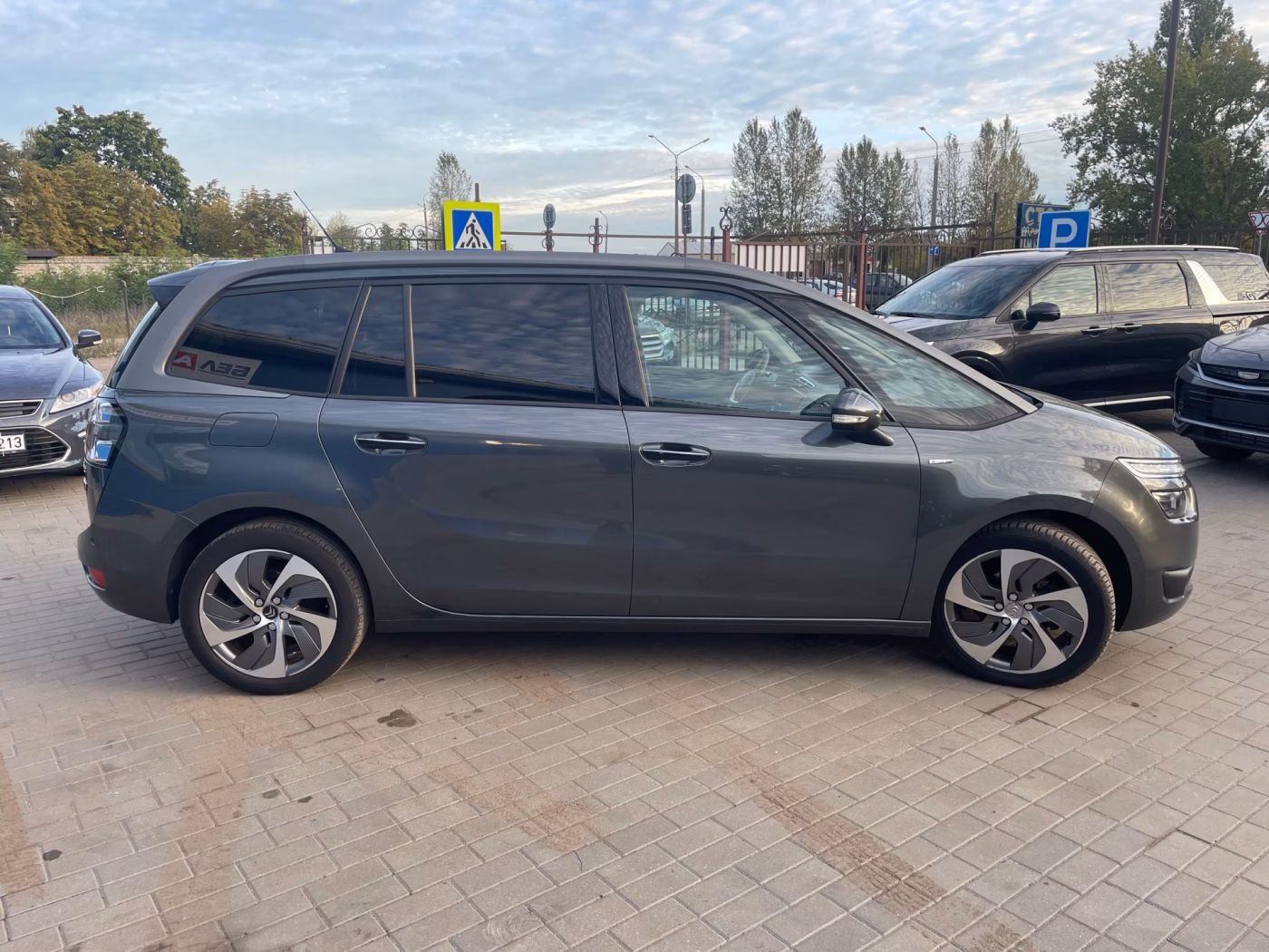 Citroen C4 Grand Picasso фото 5