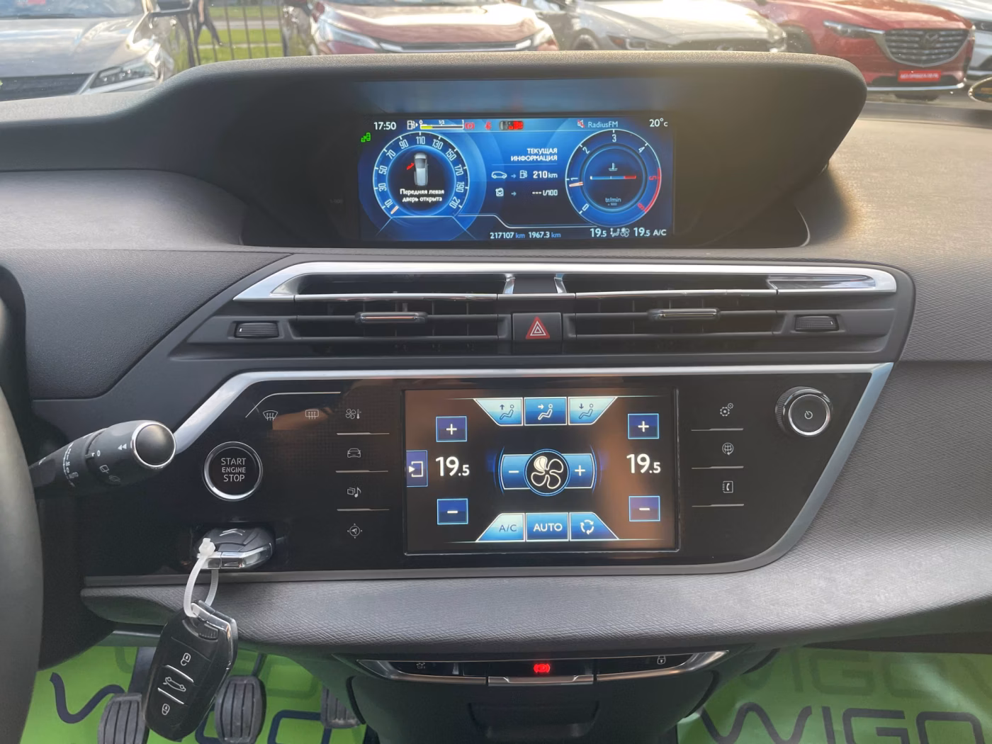 Citroen C4 Grand Picasso фото 11