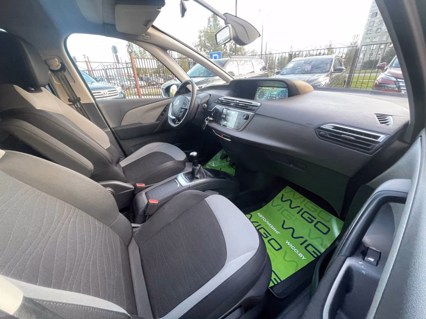 Citroen C4 Grand Picasso фото 16