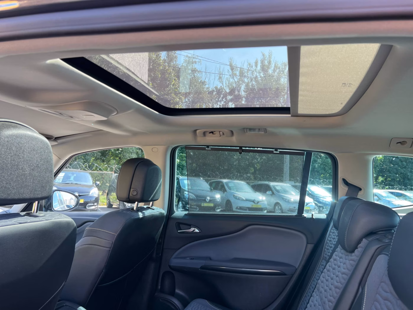 Opel Zafira фото 19