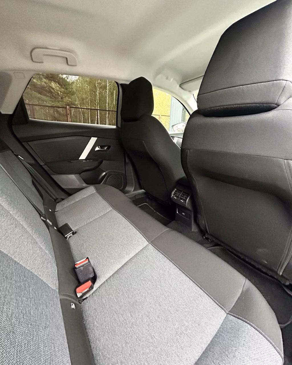 Citroen C4 фото 14