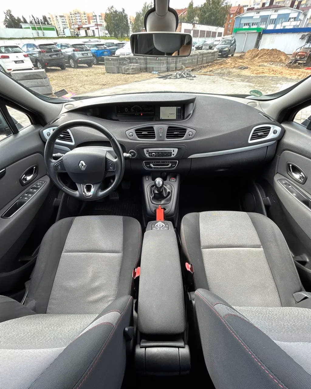 Renault Scenic фото 13