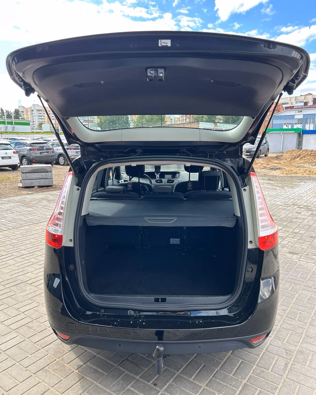 Renault Scenic фото 17