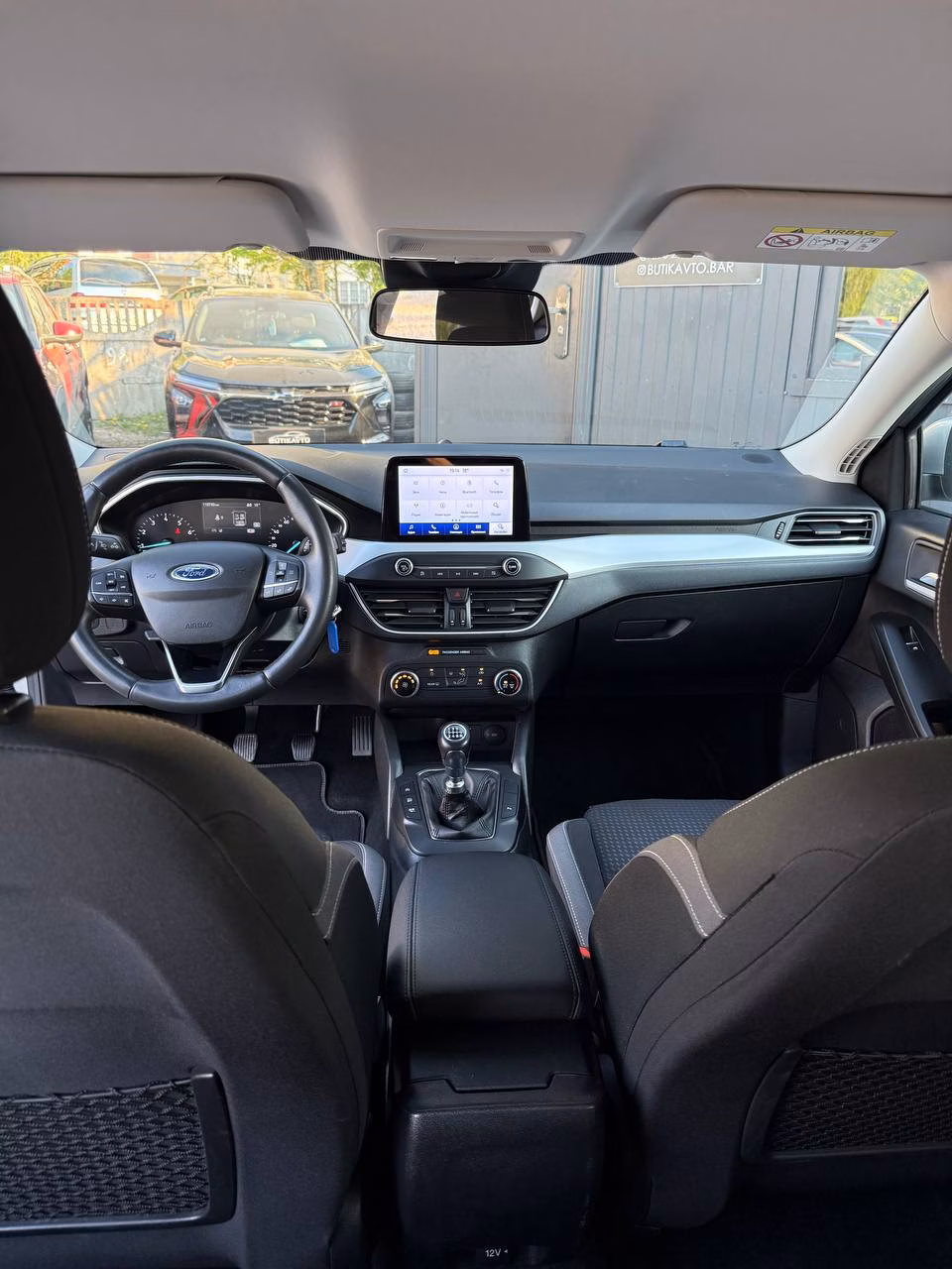 Ford Focus фото 9