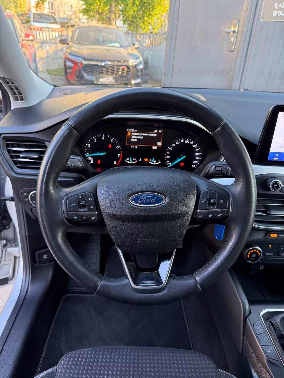 Ford Focus фото 11