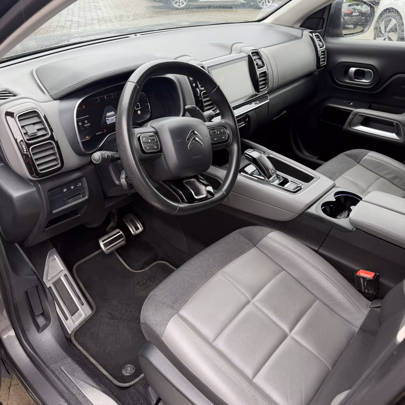 Citroen C5 Aircross фото 11