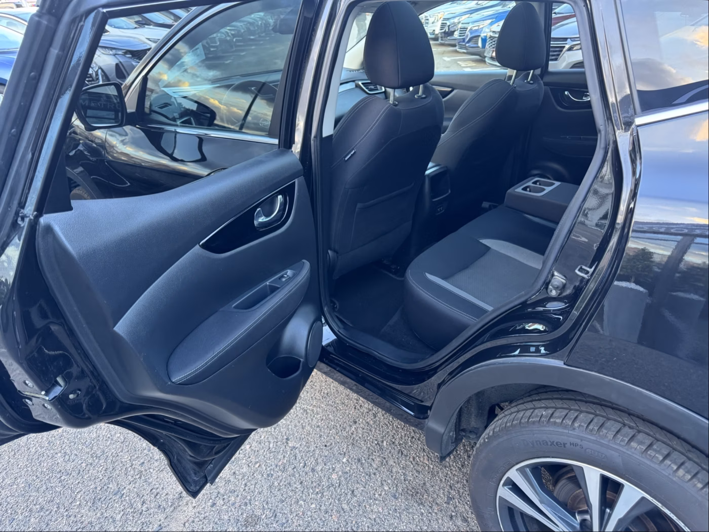 Nissan Qashqai фото 15