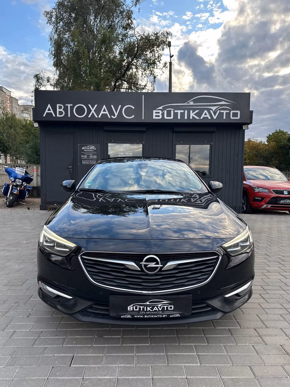 Opel Insignia фото 2