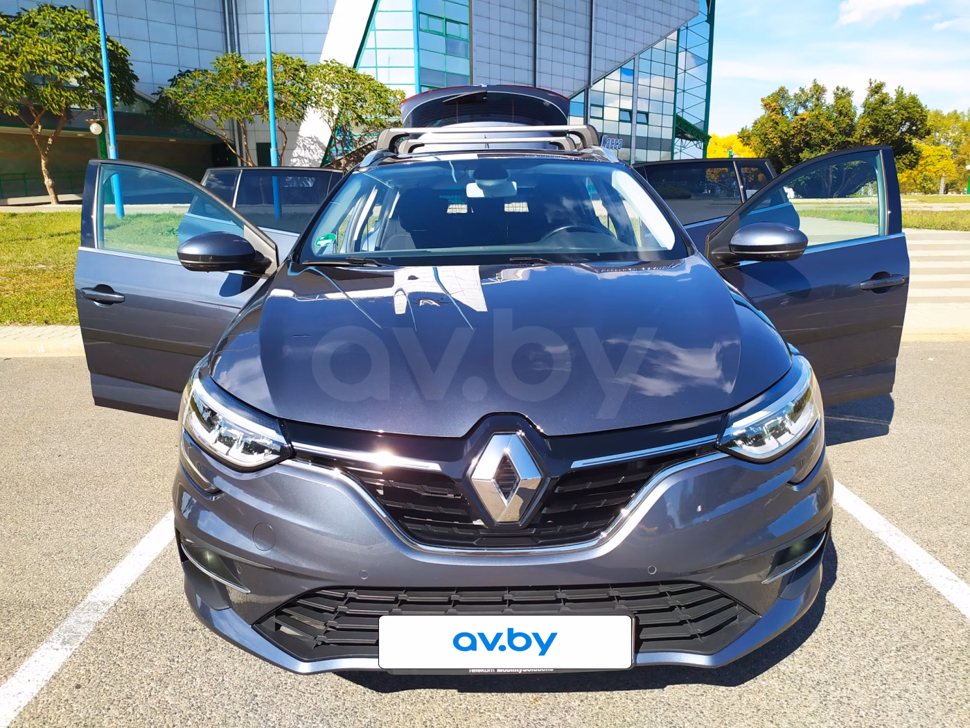 Renault Megane фото 4