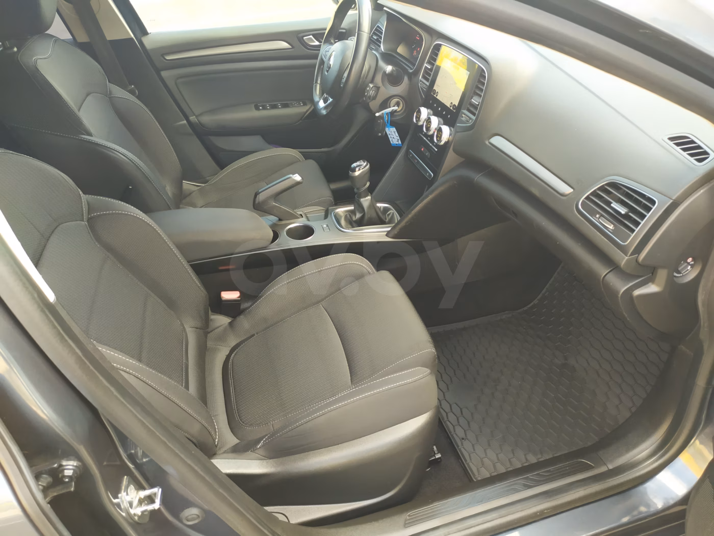Renault Megane фото 13