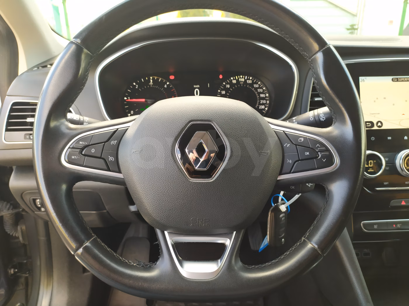 Renault Megane фото 17