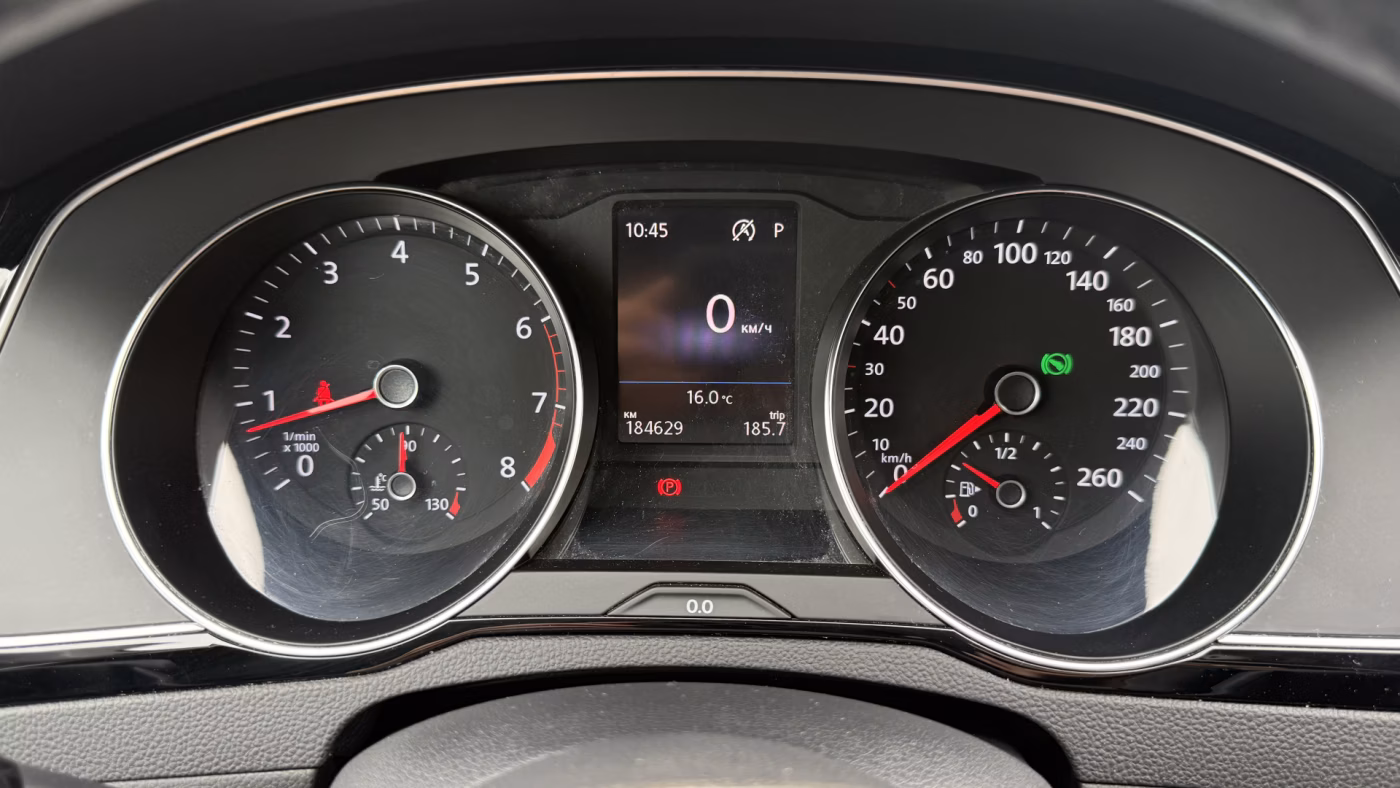 Volkswagen Passat фото 15