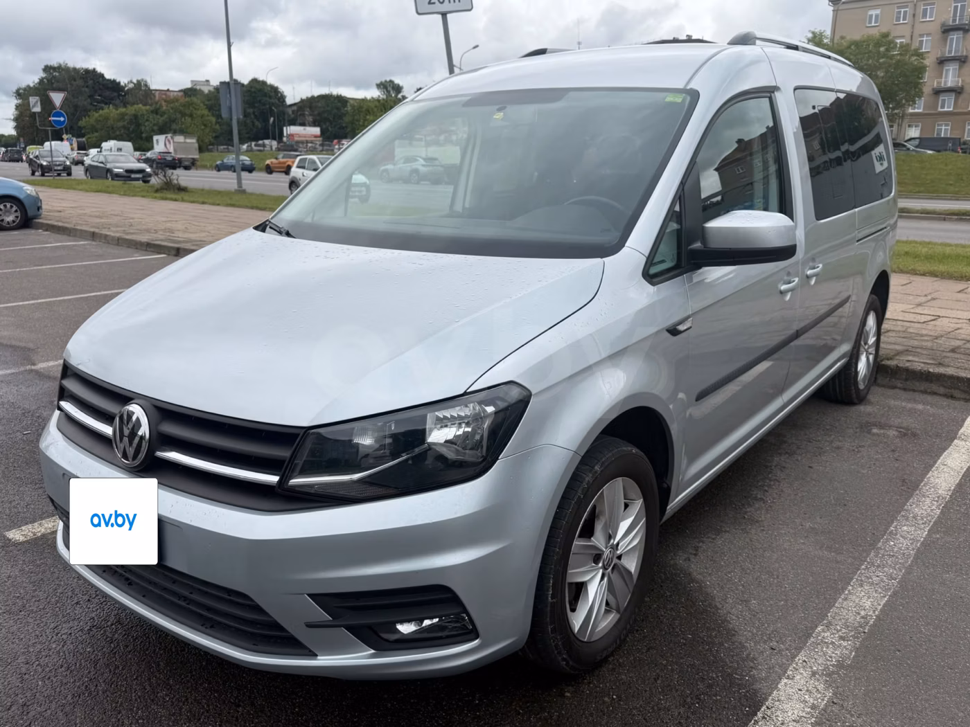 Volkswagen Caddy MAXI фото 2