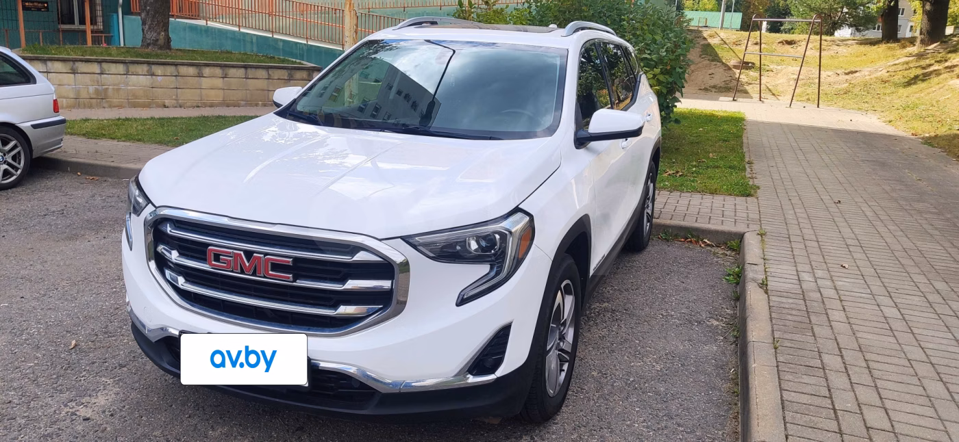 GMC Terrain фото 2