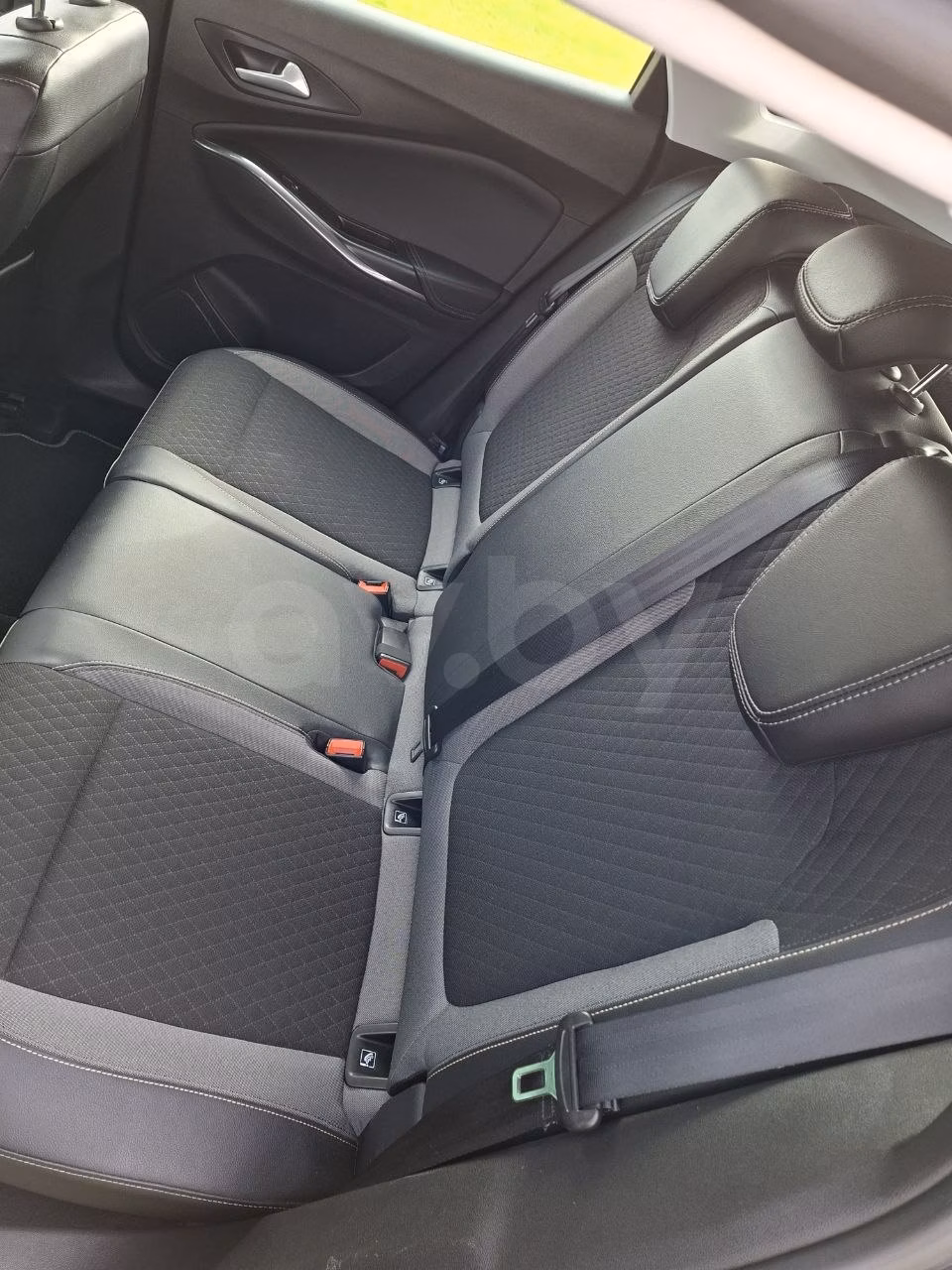 Opel Grandland X фото 17