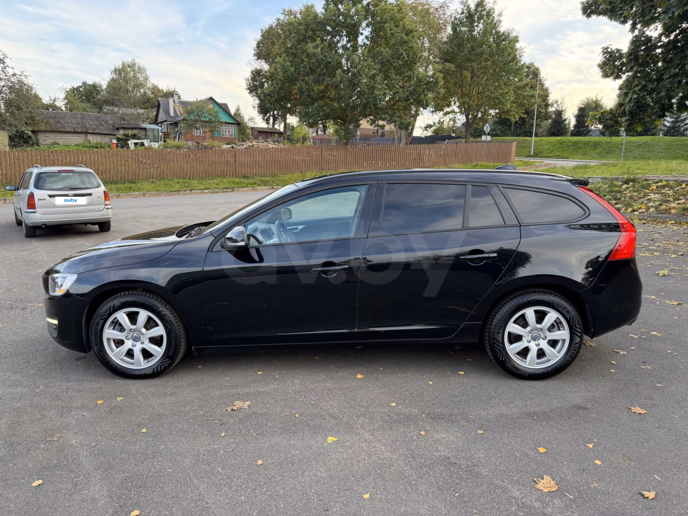 Volvo V60 фото 7