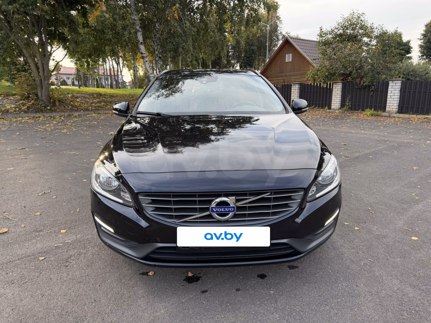 Volvo V60 фото 8