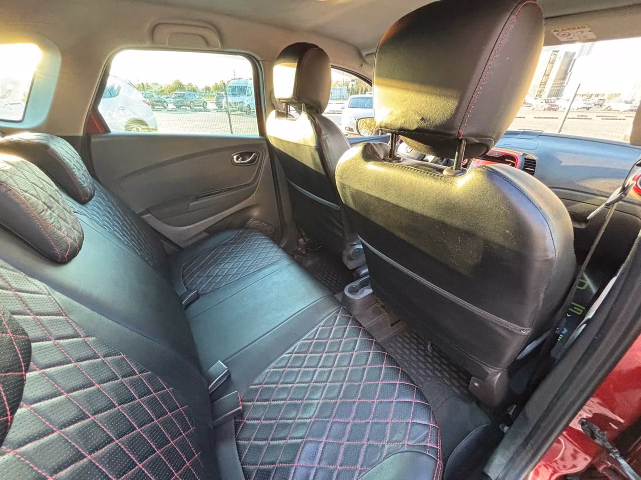 Renault Kaptur фото 16