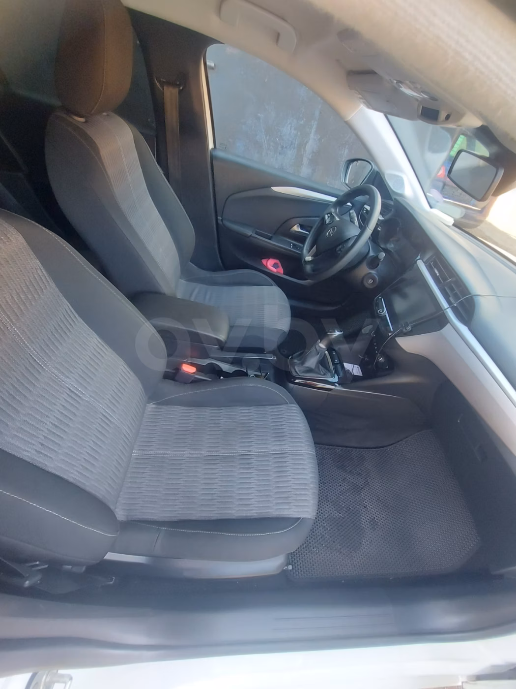Opel Corsa фото 8