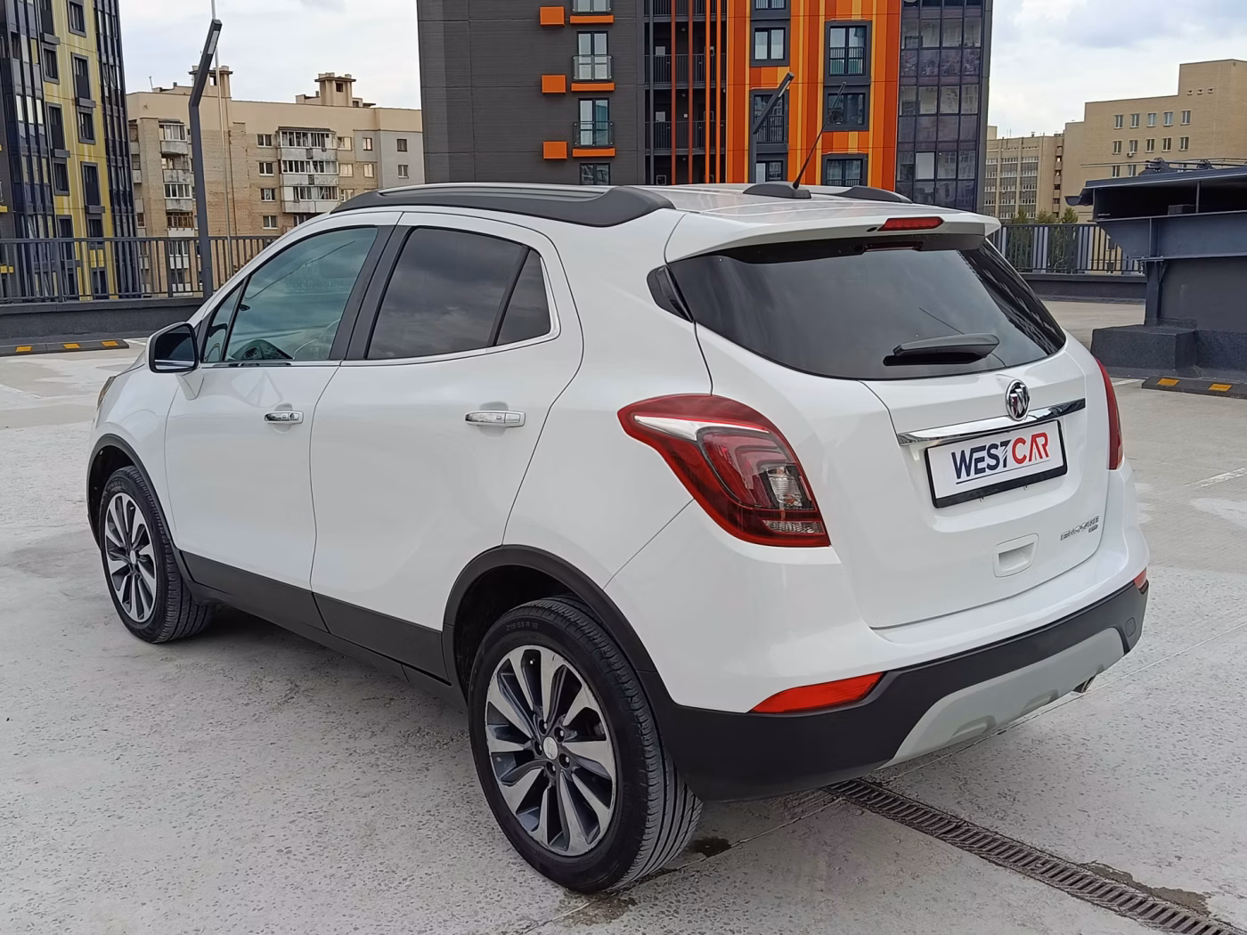 Buick Encore фото 4
