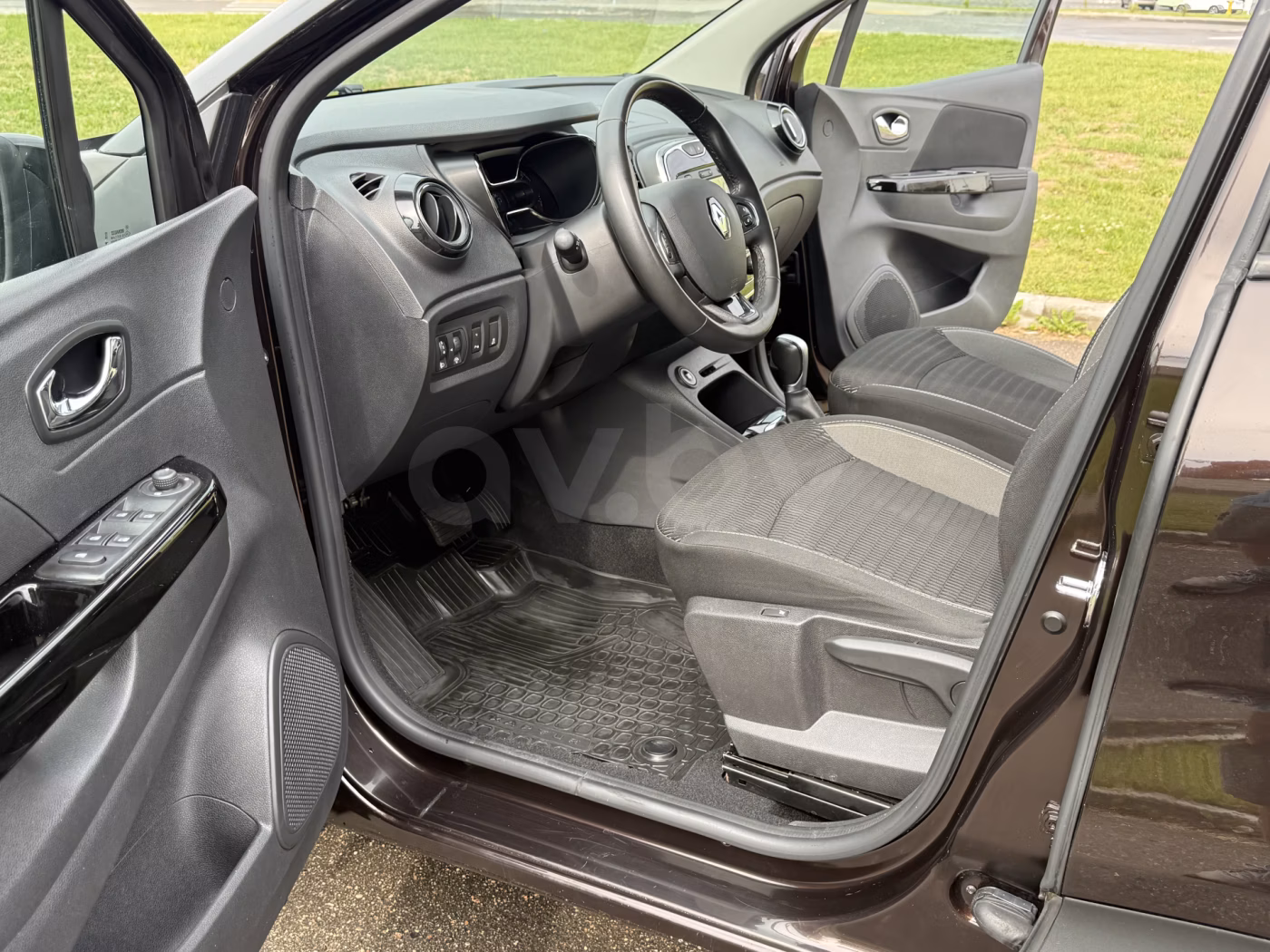 Renault Kaptur фото 6