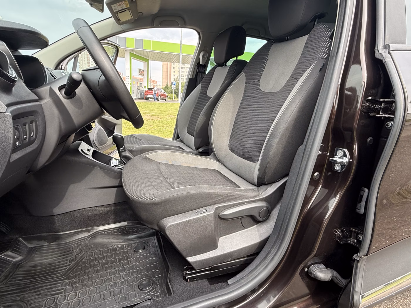 Renault Kaptur фото 14