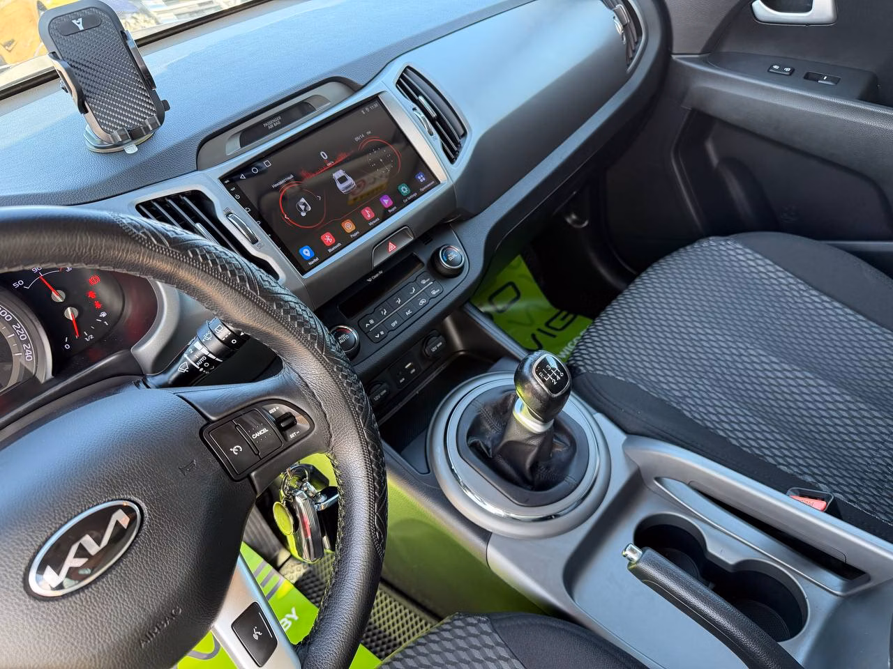 Kia Sportage фото 9