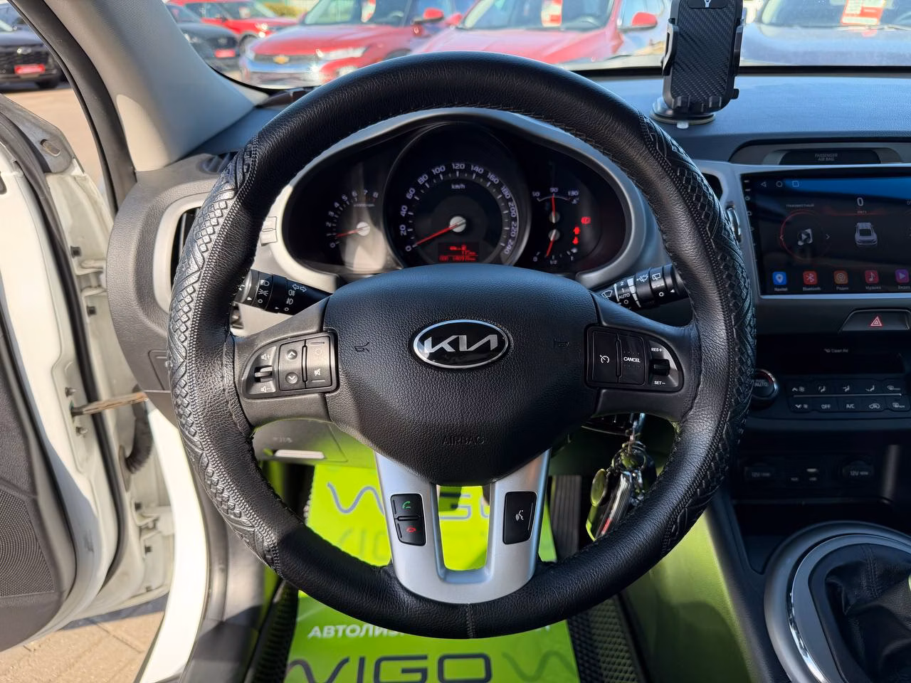 Kia Sportage фото 12