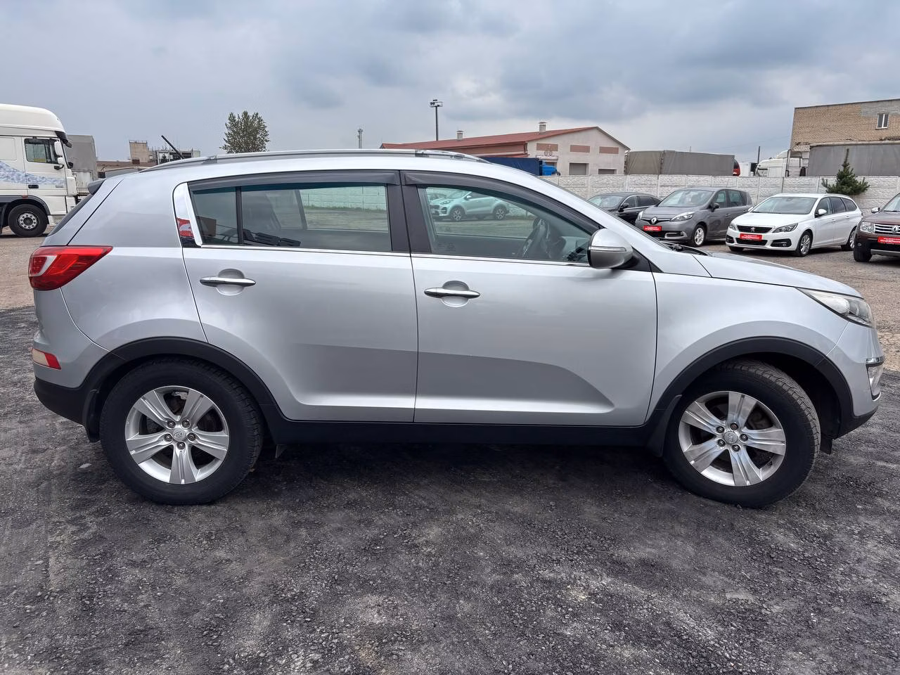 Kia Sportage фото 4