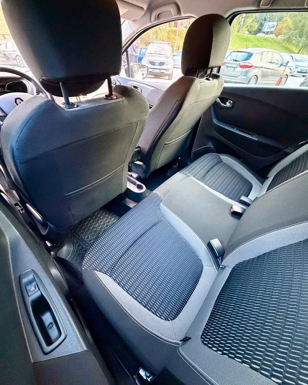 Renault Kaptur фото 12